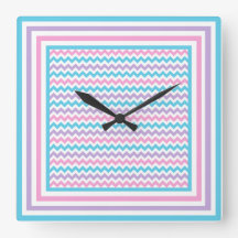 Vierkante wandklok, roze, mauve, turquoise chevron