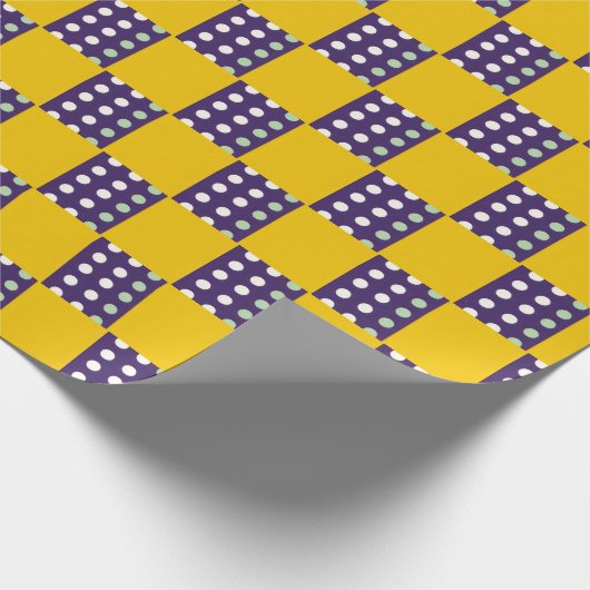 Vierkantjes en stippen cadeaupapier (Hoek)