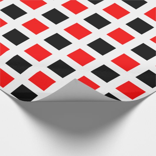 Vierkantjes - zwart en rood op wit cadeaupapier (Hoek)