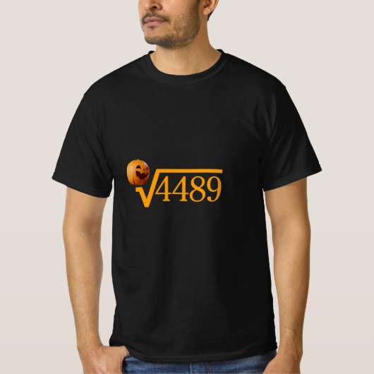 Vierkantswortel van 4489 – Math Humor T-shirt (Voorkant)