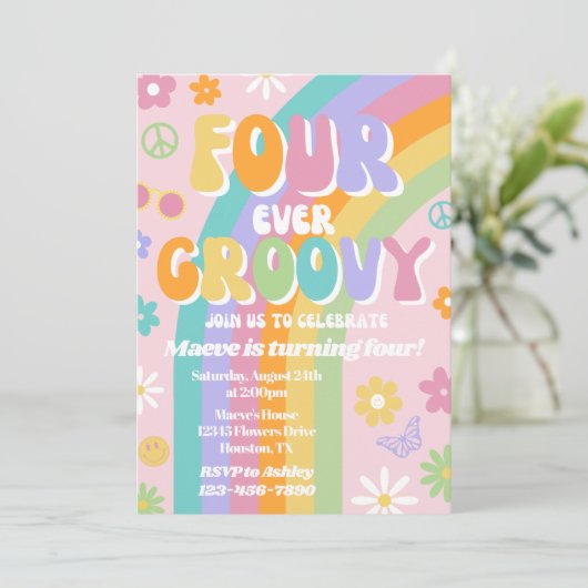 Viermaal Groovy Birthday Uitnodiging (Staand voorkant)