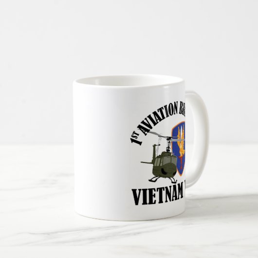 Vietnam - 1e AVN BDE UH-1 Koffiemok (Voorkant rechts)