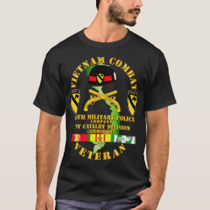 Vietnam Combat Cavalry Veteran w 545th Military Po T-shirt