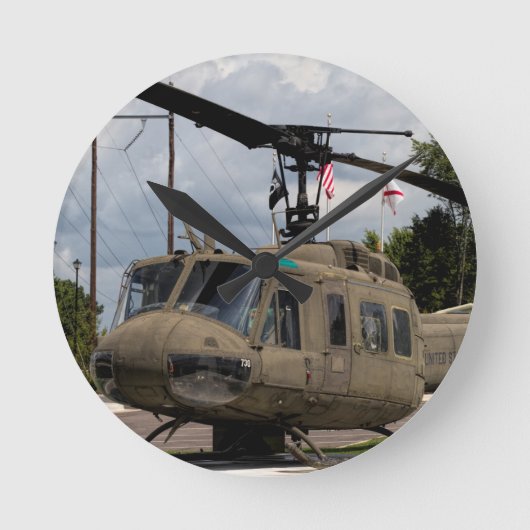  Vietnam Era Euh-1 Huey Militaire Chopper Ronde Klok (Voorkant)