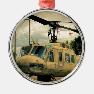 Vietnam Era Euh-1 Huey Militaire Helikopter Metalen Ornament