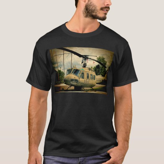  Vietnam Era Euh-1 Huey Militaire Helikopter T-shirt (Voorkant)
