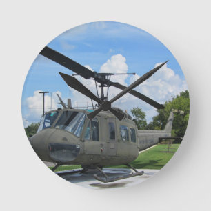 Vietnam Euh-1 Huey Militaire Helikopter Ronde Klok