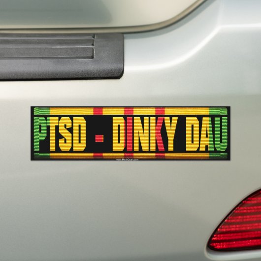 Vietnam PTSD - Dinky Dau Ribbon Bumpersticker (Op auto)