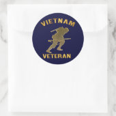 VIETNAM SOLDAAT IN GOUDEN GESCHENKEN RONDE STICKER (Tas)