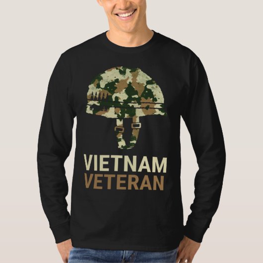 Vietnam Veteran Camo Helmet T-shirt (Voorkant)