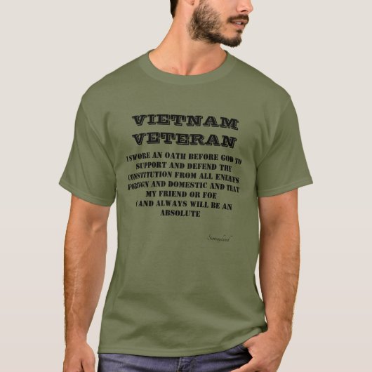 VIETNAM VETERAN Oath GreenT-Shirt T-Shirt (Voorkant)