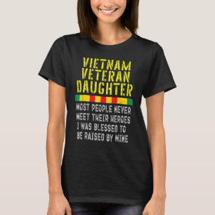 Vietnam Veteranes dochter opgevoed door mijn Hero T-shirt