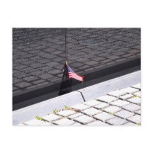 Vietnam Veterans Memorial Wall met Amerikaanse vla