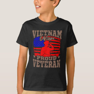 VIETNAM WAR PROUD VETERAN American Veteran Gift T-shirt
