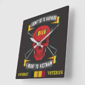 VIETNAM WAR VET CLOCK VIERKANTE KLOK (Hoek)