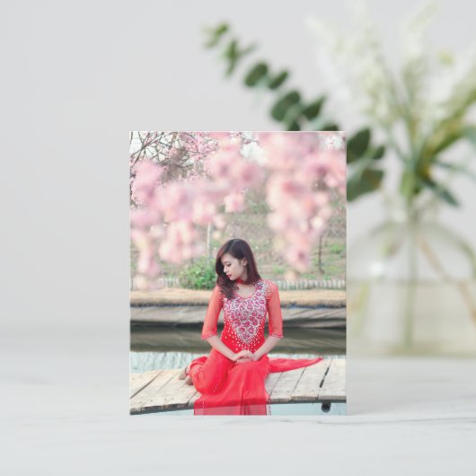 Vietnamese vrouw briefkaart (Staand voorkant)