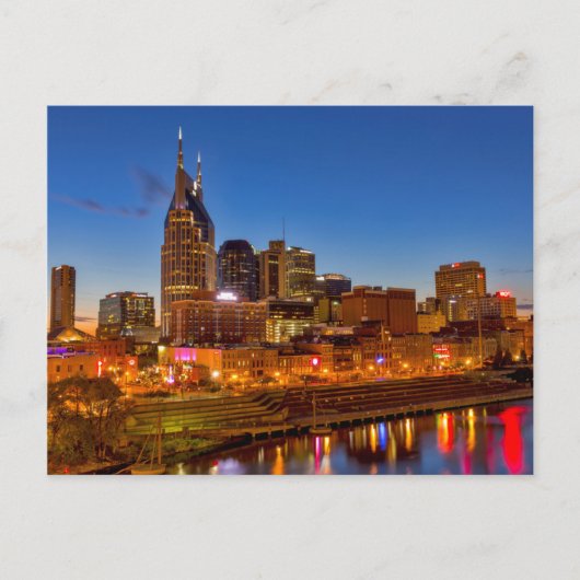 View of the city skyline at dusk briefkaart (Voorkant)