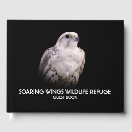 Vignetted Portret van een Inquisitive Saker Falcon Gastenboek