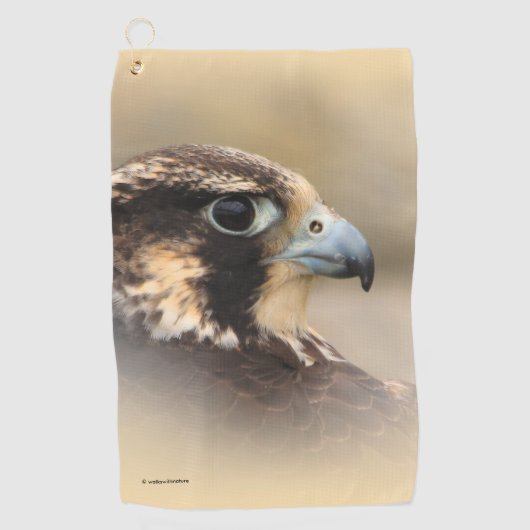 Vignetted Profile of a Peregrine Falcon Golfhanddoek (Voorkant)