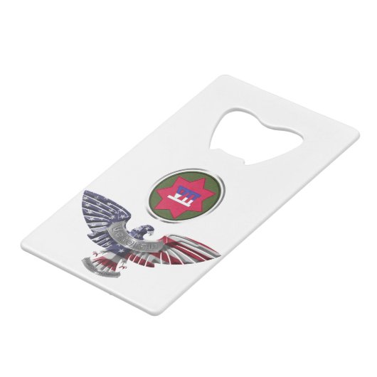 VII Armored Corps Eagle Creditkaart Flessenopener (Achterkant Gekanteld)