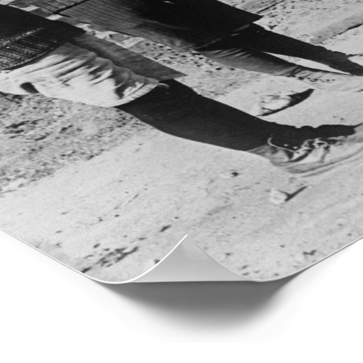 Vijf Aziatische kinderen houden Barbels vast Poster (Hoek)