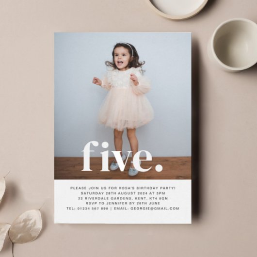 Vijf Foto eerste uitnodiging van de Dag