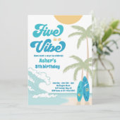 Vijf is een levende retrofboardbek op de dag van d kaart (Staand voorkant)