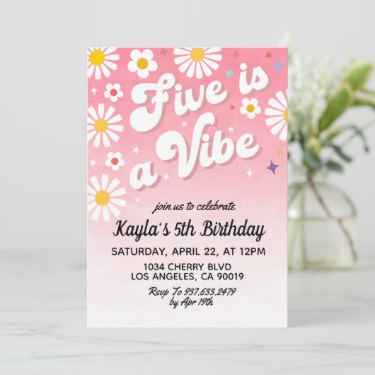 Vijf is een Vibe 5th Birthday Uitnodiging (Staand voorkant)