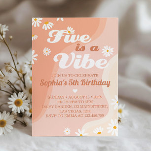 Vijf is een Vibe Daisy 5th Birthday uitnodiging