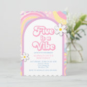 Vijf is een Vibe Groovy, Retro Meisje Pastel Kleur Kaart (Staand voorkant)