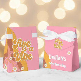 Vijf is een  vibe, groovy retro verjaardag bedankdoosjes
