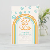 Vijf is een Vibe Retro Boy 5de verjaardagsuitnodig Kaart (Staand voorkant)