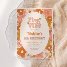 Vijf is een Vibe Retro Daisy Meisje 5e Verjaardag Kaart