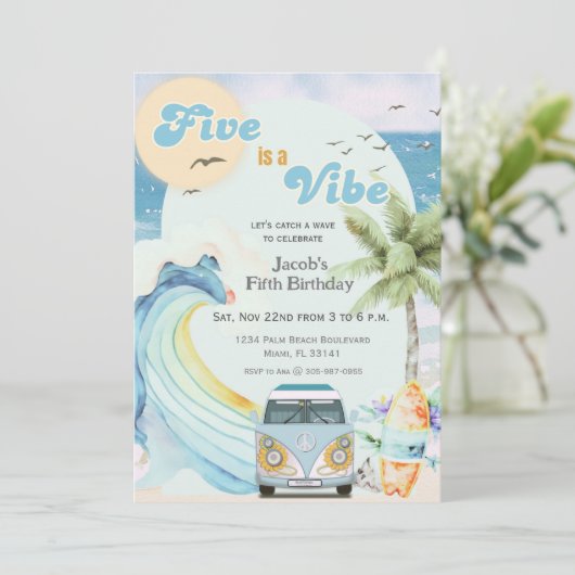 Vijf is een Vibe Surf Beach Retro vijfde verjaarda Kaart (Staand voorkant)