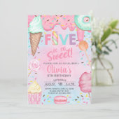 Vijf is zo lief meisje 5e verjaardag uitnodiging. kaart (Staand voorkant)