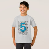 VIJF jaar 5e blauwe verjaardagskaart T-shirt (Voorkant volledig)