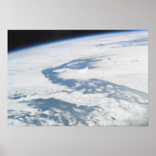 Vijf jaar oude ijsbergen nabij de Zuid-Georgische  Poster