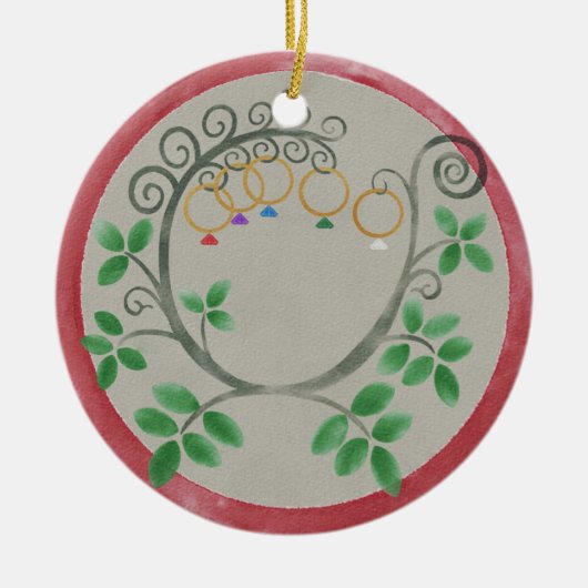 Vijf kerstversiering met gouden Ringen Keramisch Ornament (Voorkant)