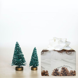 Vijf Pinecones Merry KerstHappy Nieuwjaar Cadeaupapier