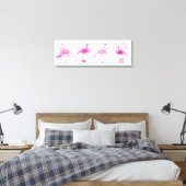 Vijf roze flamingo's - omwikkeld canvas afdruk (Insitu (Slaapkamer))