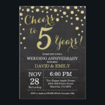 Vijfde Jubileum Chalkboard Black en Gold Kaart<br><div class="desc">Vijfde Jubileum Chalkboard Black en Gold Invitation. Vijfde Jubileum. Chalkboard Black en Gold Glitter Diamond Background Gold Confetti. Volwassen verjaardag. Vrouw of Man Man Birthday Party. Voor verdere aanpassing,  te klikken gelieve de knoop "van de Aanpassing het"en ons ontwerphulpmiddel te gebruiken om deze sjabloon te wijzigen.</div>