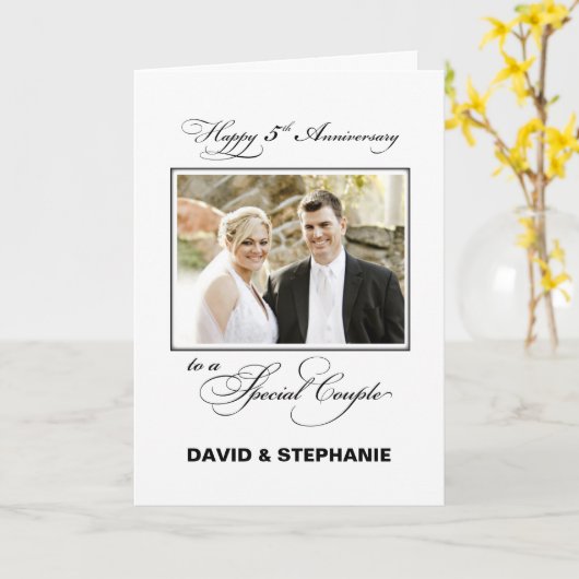 Vijfde trouwdag aangepaste naam/foto kaart (Gele Bloem)