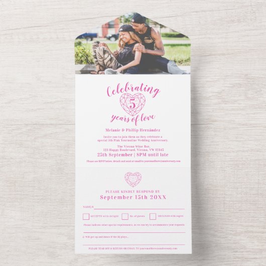 Vijfde verjaardag van het Roze Tourmaline-huwelijk All In One Uitnodiging (Binnen)