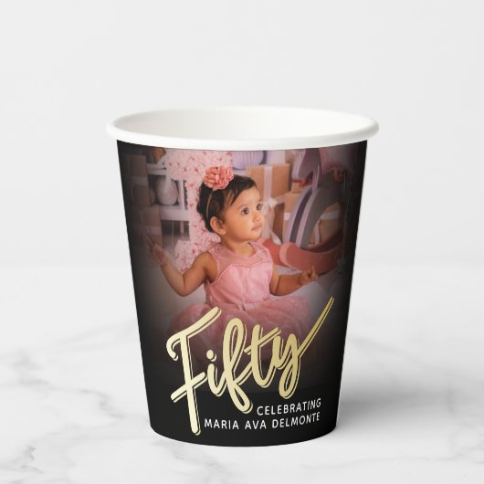 Vijftig 50e verjaardag fotoscript zwart goud kleur papieren bekers (Achterkant)