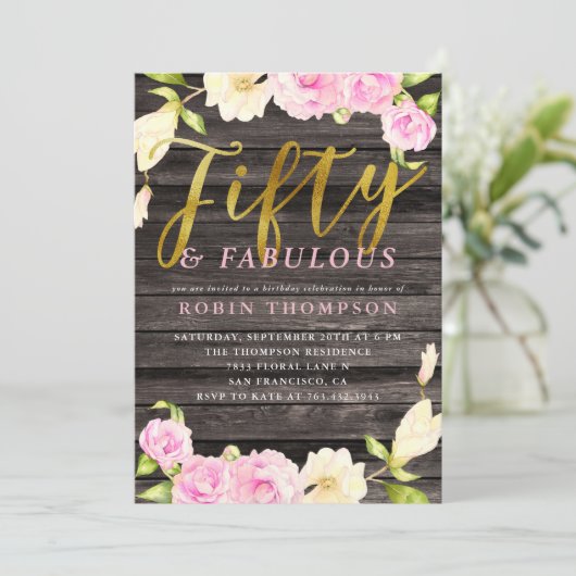 Vijftig en Fabulous Pink Floral Birthday Party Kaart (Staand voorkant)