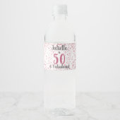 Vijftig en Fabulous Pink Glitter Confetti Birthday Waterfles Etiket (Voorkant)