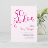 Vijftig en Fabulous Script Roze 50ste Verjaardagsf Kaart (Staand voorkant)