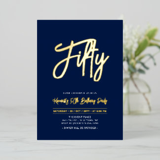 Vijftig | Navy Chic Script 50e verjaardagsfeestje Folie Uitnodiging