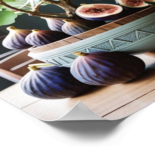 Vijgen in een blauwe kom op een rustieke tafel poster (Hoek)