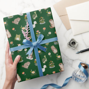 Vijverdieren & waterlelies op donkergroen cadeaupapier